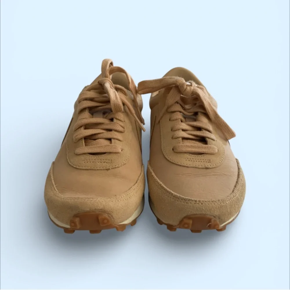 Nike Daybreak Vachetta Tan (Women's) Size 6.5 Sneaker casual workout shoes - Picture 3 of 10